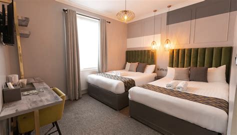 Comfotel GRN in London: Find Hotel Reviews, Rooms, and .